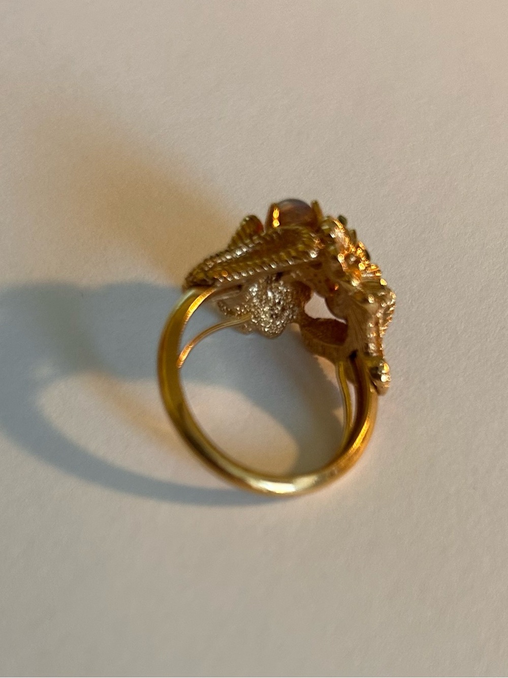 Avon 1970’s Vintage Gold Floral Ring with Pink Opalescent Cabochons - Picture 8 of 8